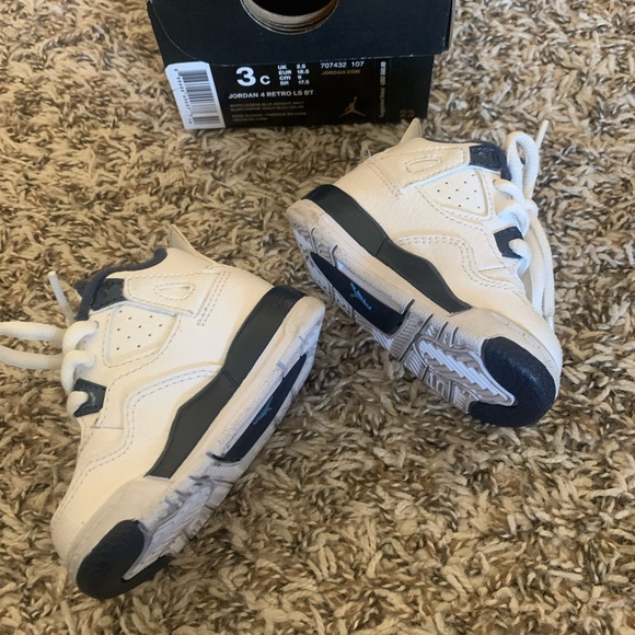 JORDAN 4 RETRO | Size 3C - Picture 3 of 5